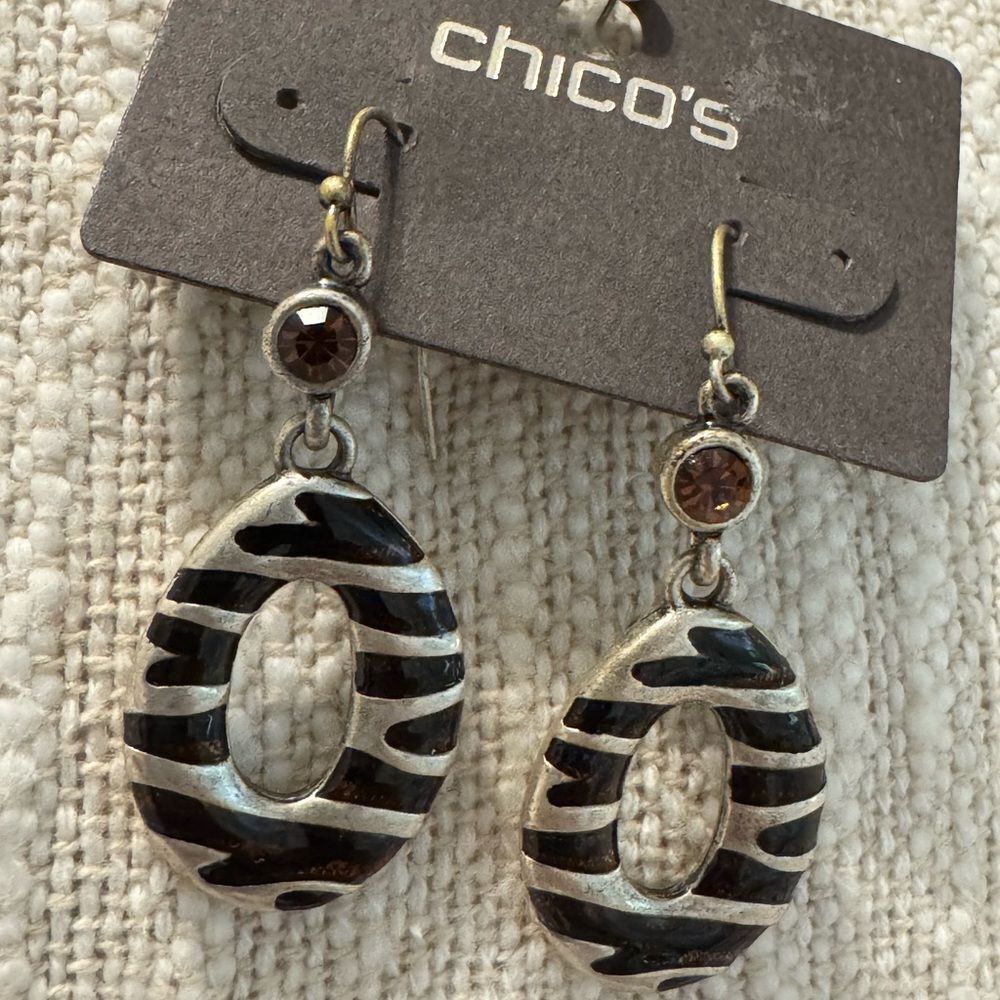 0180-Chico's‎ Zebra Print Dangle Earrings